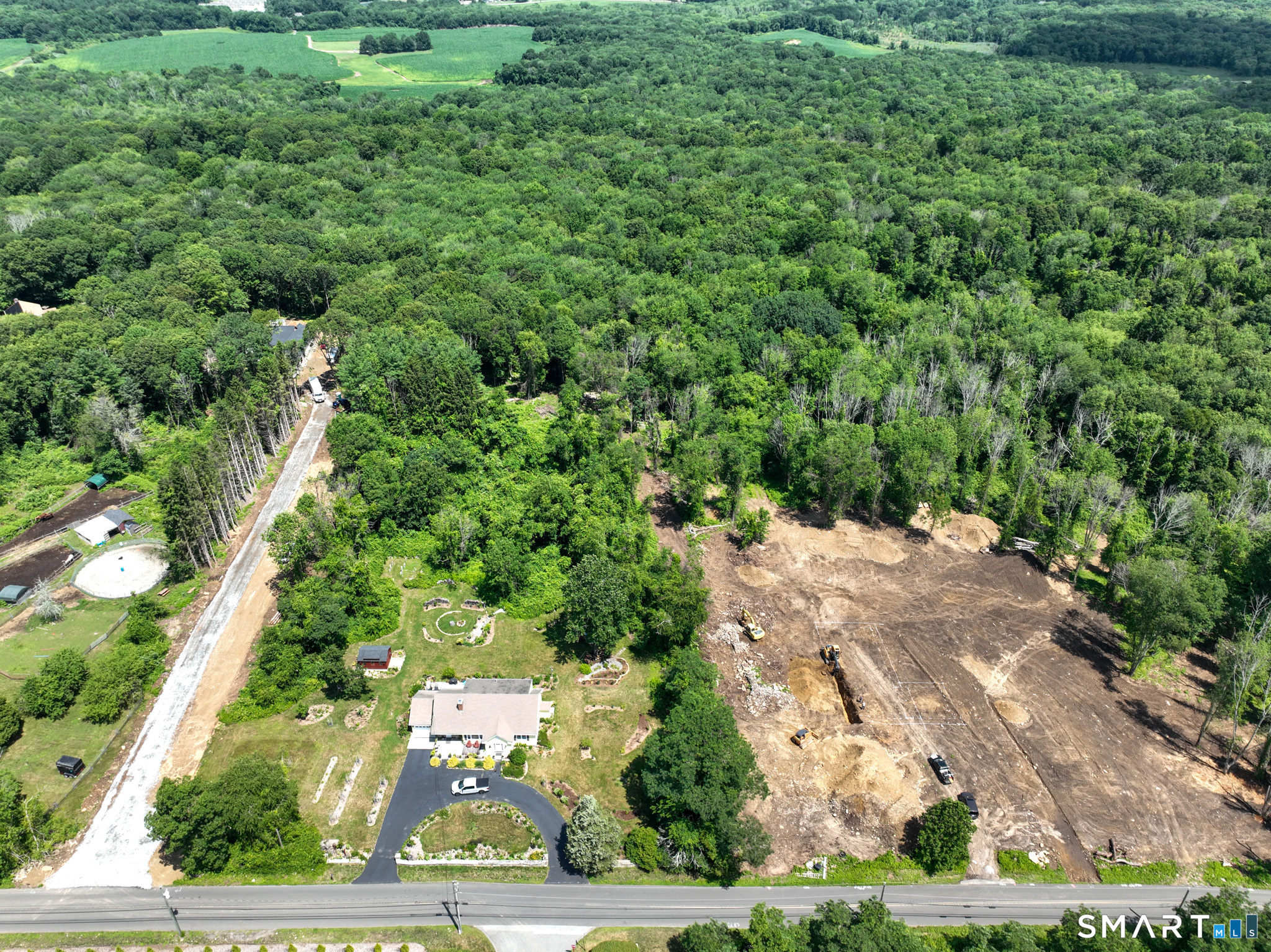 480 Forsyth Road Salem, CT 06420 - Photo 8 of 10 Gallery Image 8