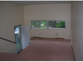 102 Montvue Road Bristol, TN 37620 - Photo 6 of 7 Photo 6