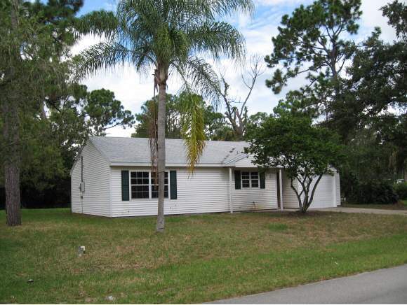 1234 Randy Avenue Southeast, Unit 16 Palm Bay, FL 32909 - Photo 1 of 10 Primary Photo