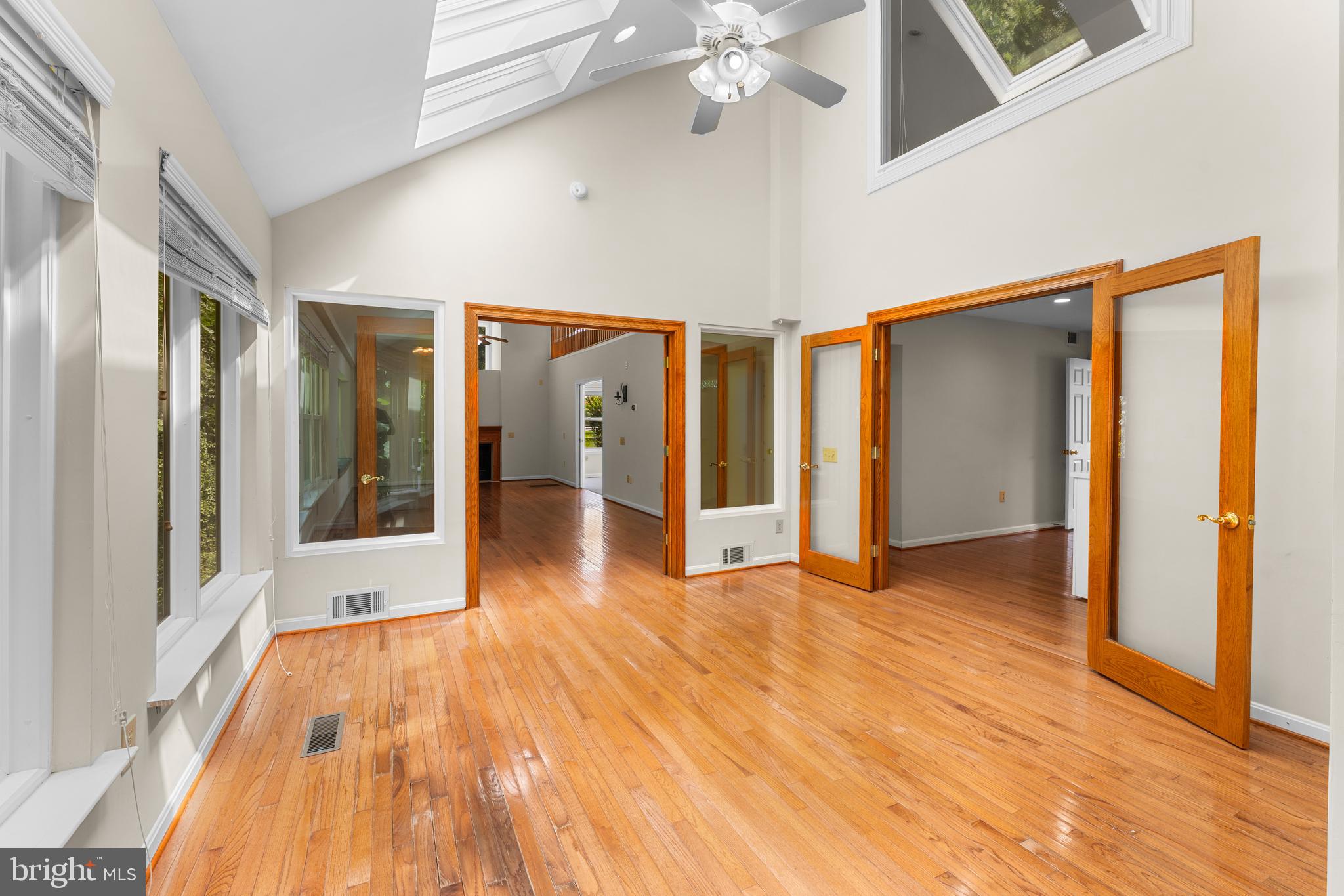 11709 Thrift Road Clinton, MD 20735 - Photo 13 of 71