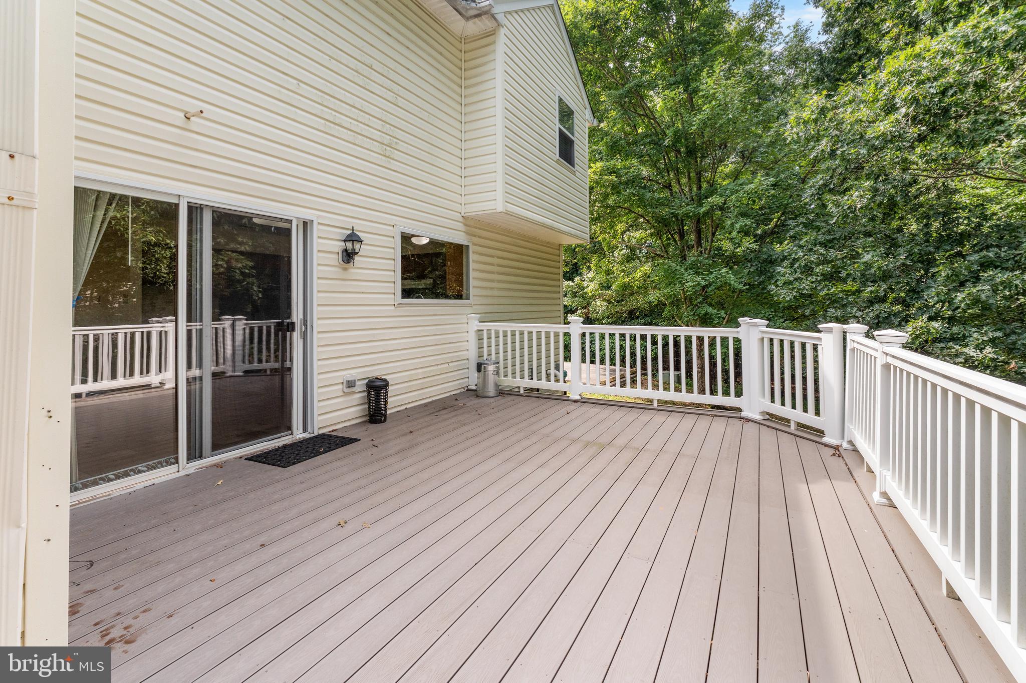 11709 Thrift Road Clinton, MD 20735 - Photo 24 of 71 a view of a wooden deck