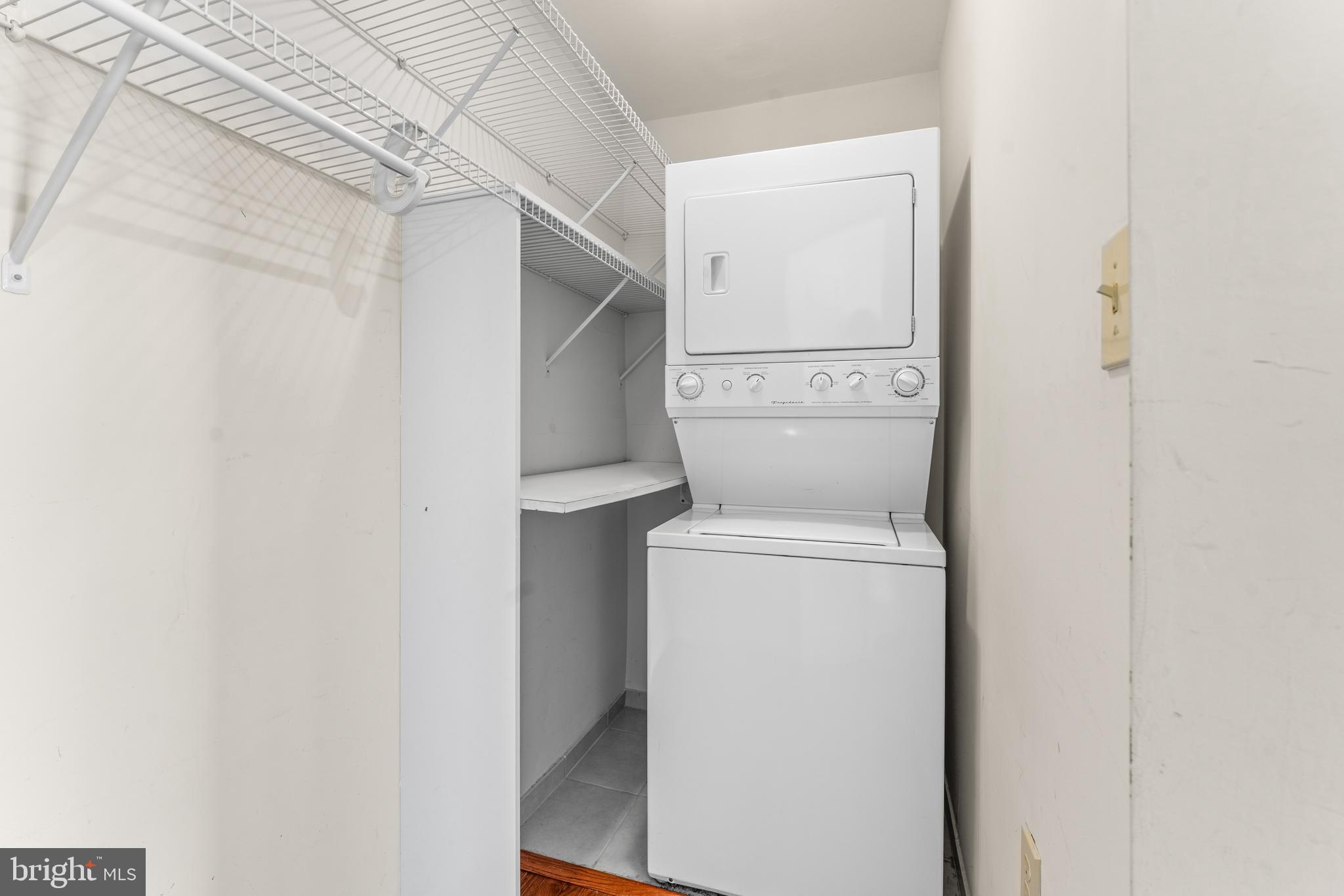 11709 Thrift Road Clinton, MD 20735 - Photo 28 of 71 a utility room with dryer and washer