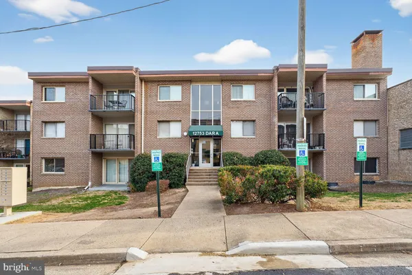 $1,650 | 12753 Dara Drive, Unit 101, Woodbridge, VA 22192