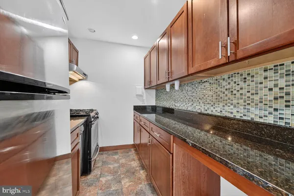$1,650 | 12753 Dara Drive, Unit 101, Woodbridge, VA 22192