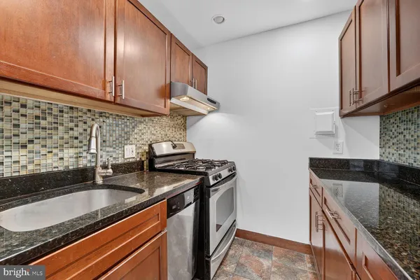 $1,650 | 12753 Dara Drive, Unit 101, Woodbridge, VA 22192