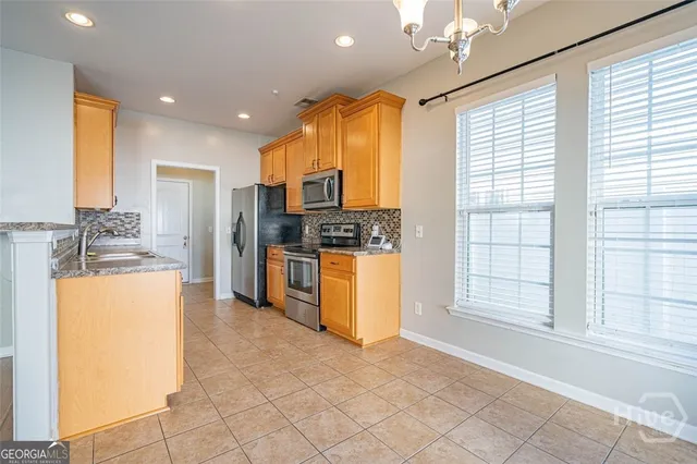 $2,100 | 25 Chey Hill Lane, Richmond Hill, GA 31324