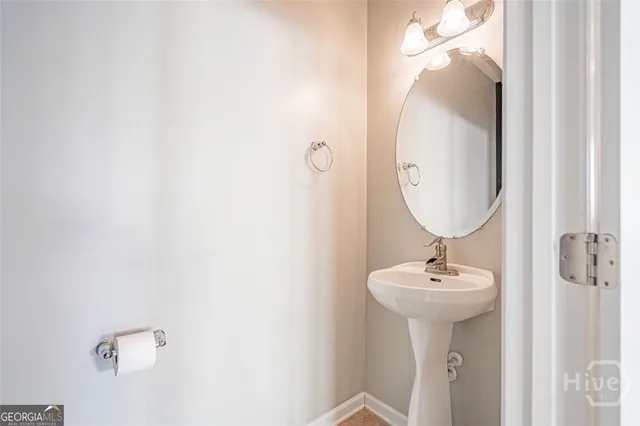 $2,100 | 25 Chey Hill Lane, Richmond Hill, GA 31324