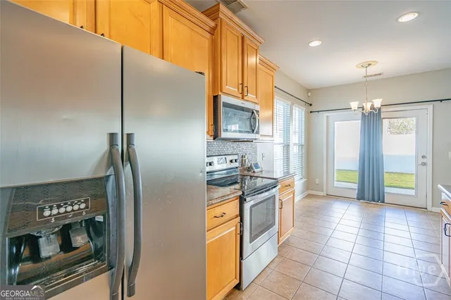 $2,100 | 25 Chey Hill Lane, Richmond Hill, GA 31324