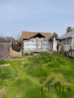 Undisclosed Address Bakersfield, CA 93305 - Photo 8 of 10