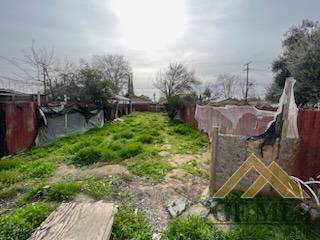 Undisclosed Address Bakersfield, CA 93305 - Photo 9 of 10