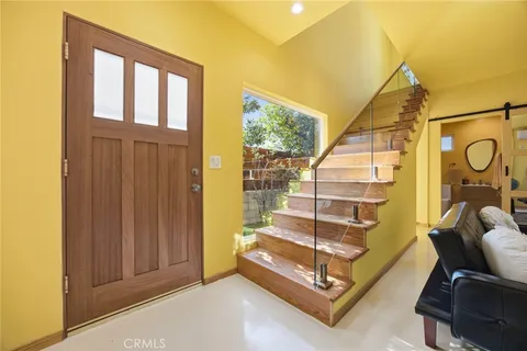 $4,800 | 5606 White Oak Avenue, Encino, CA 91316