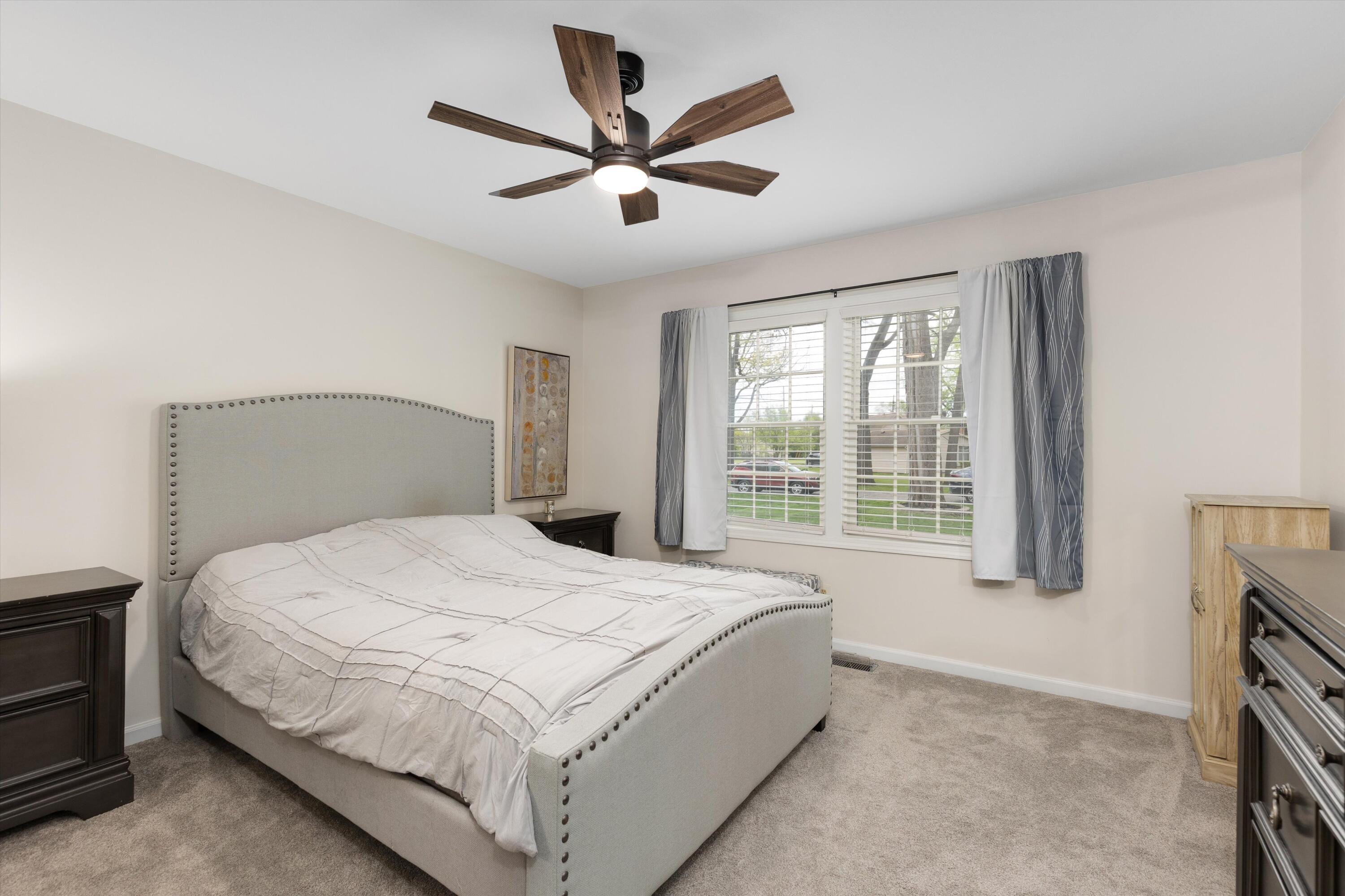36840 Chase Street Romulus, MI 48174 - Photo 17 of 39 06-36840 Chase St Romulus 0013