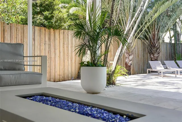 $25,400 | 5910 North Bayshore Drive, Miami, FL 33137