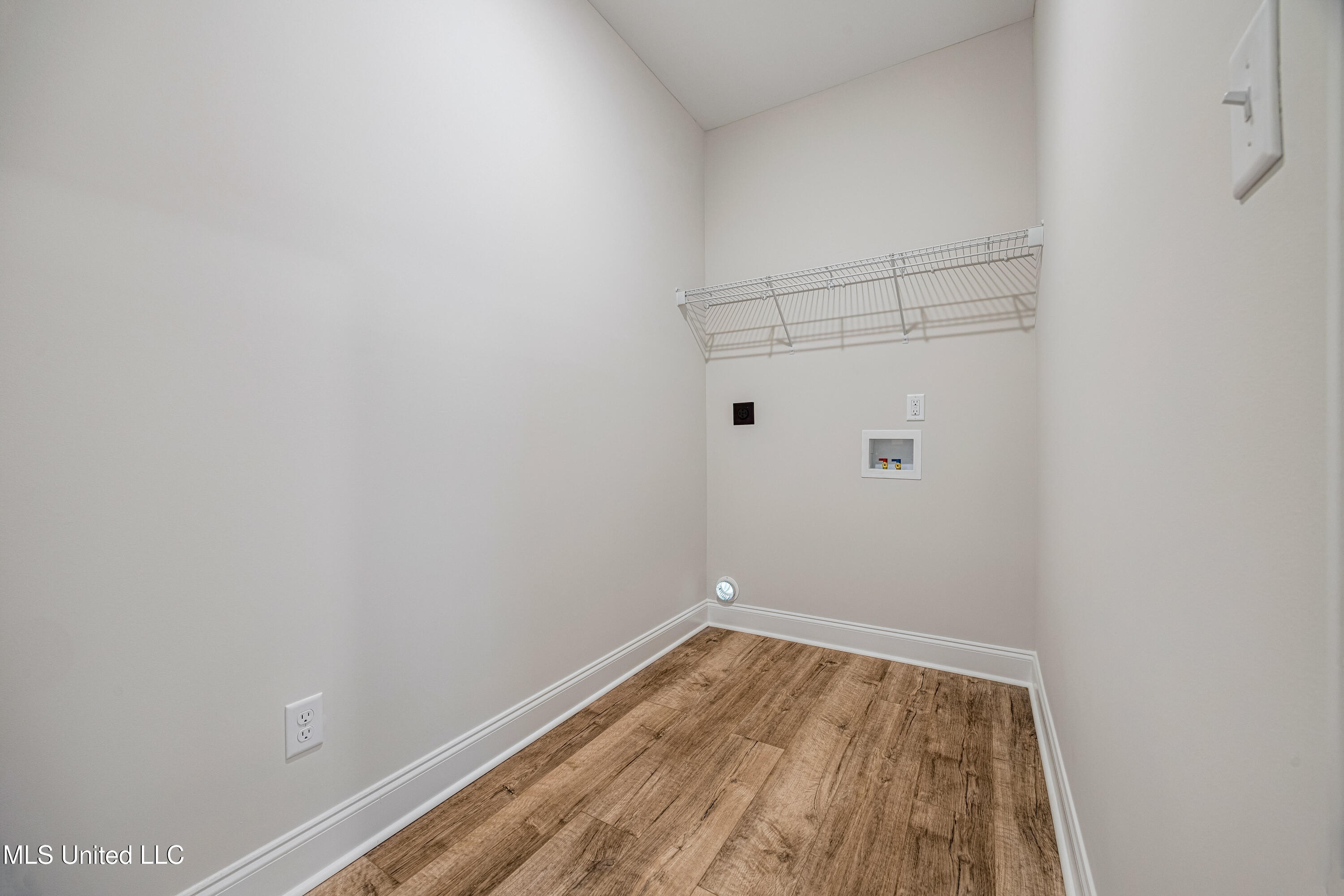 3740 Roland Drive Southaven, MS 38672 - Photo 28 of 35 Copy of closet (3)