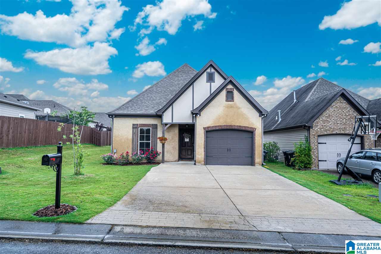 105 Sharpe Street Sterrett, AL 35147 - Photo 2 of 25