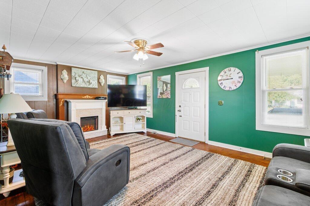 242 Boving Road Lancaster, OH 43130 - Photo 6 of 27 242 Boving Road-8.jpg-SMALL