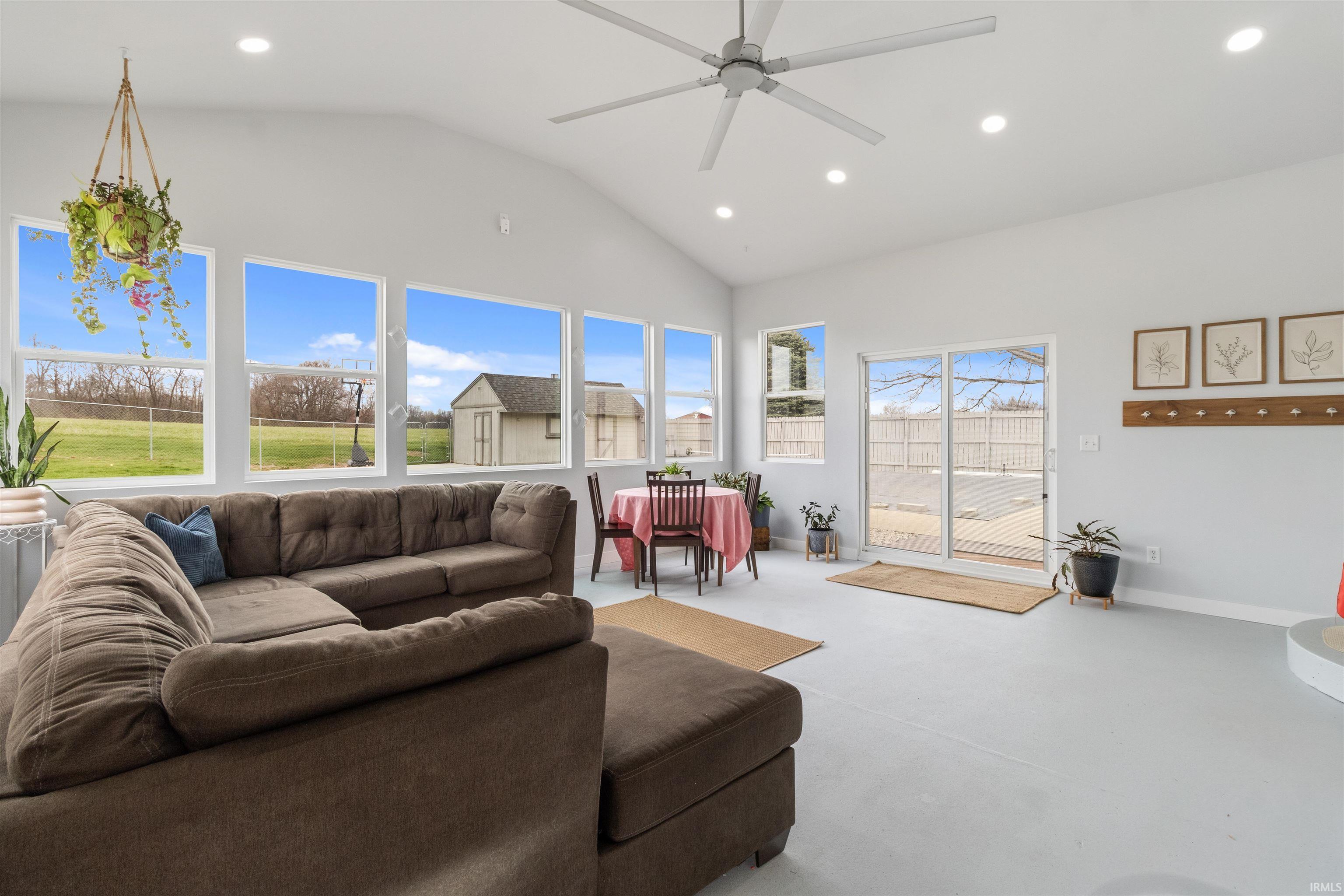 1705 East Springhill Road Warsaw, IN 46580 - Photo 11 of 26