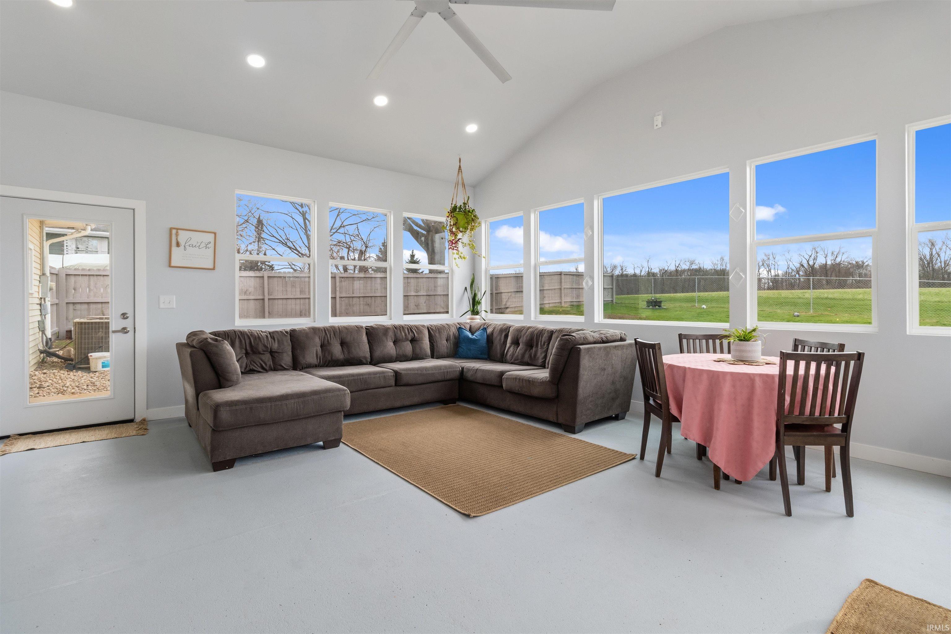 1705 East Springhill Road Warsaw, IN 46580 - Photo 10 of 26