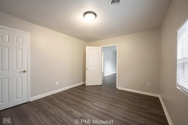 $949 | 524 West 23rd Street, Unit 2, Indianapolis, IN 46208