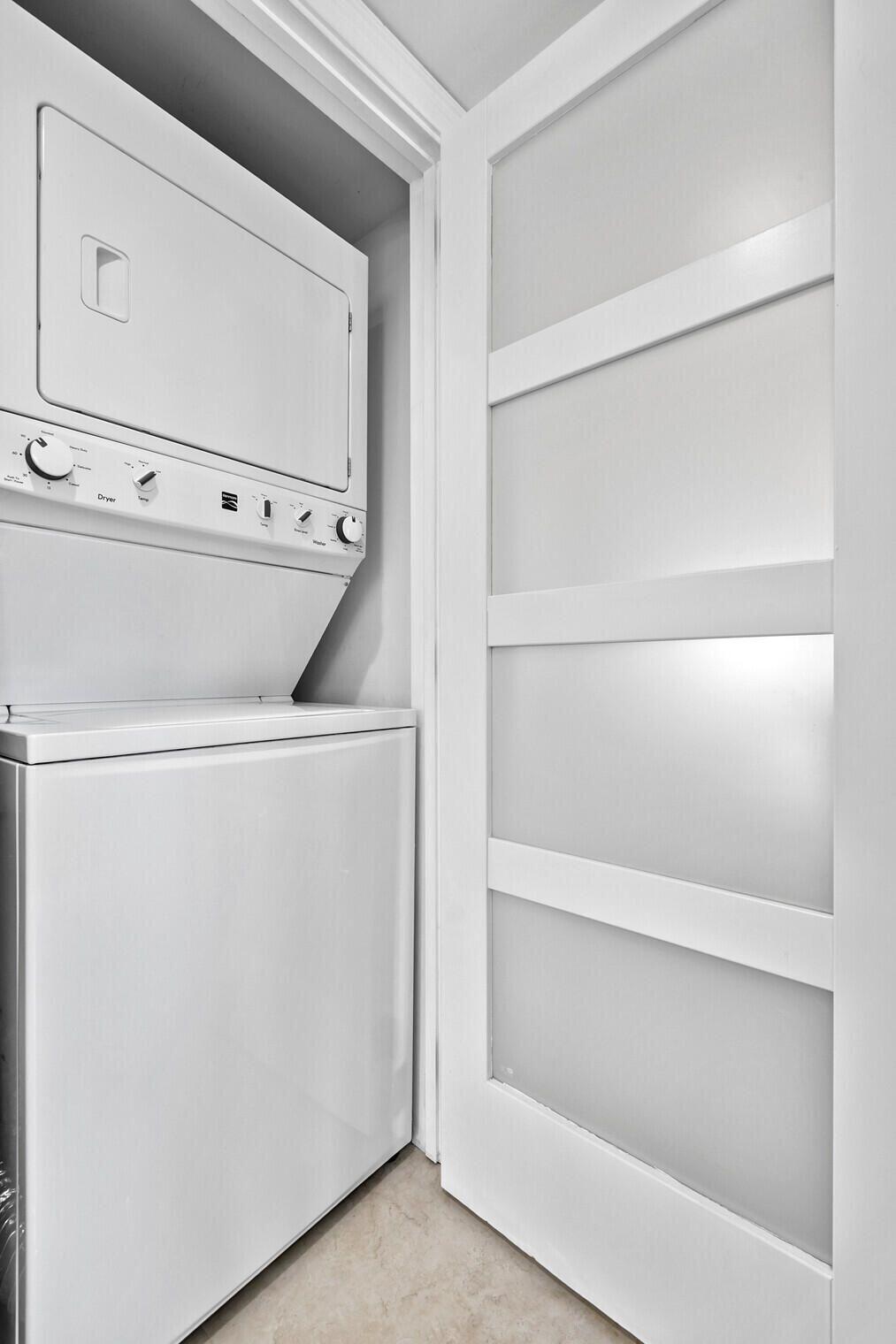364 Golfview 307 Road, Unit 307 North Palm Beach, FL 33408 - Photo 12 of 35 inside laundry closet 1