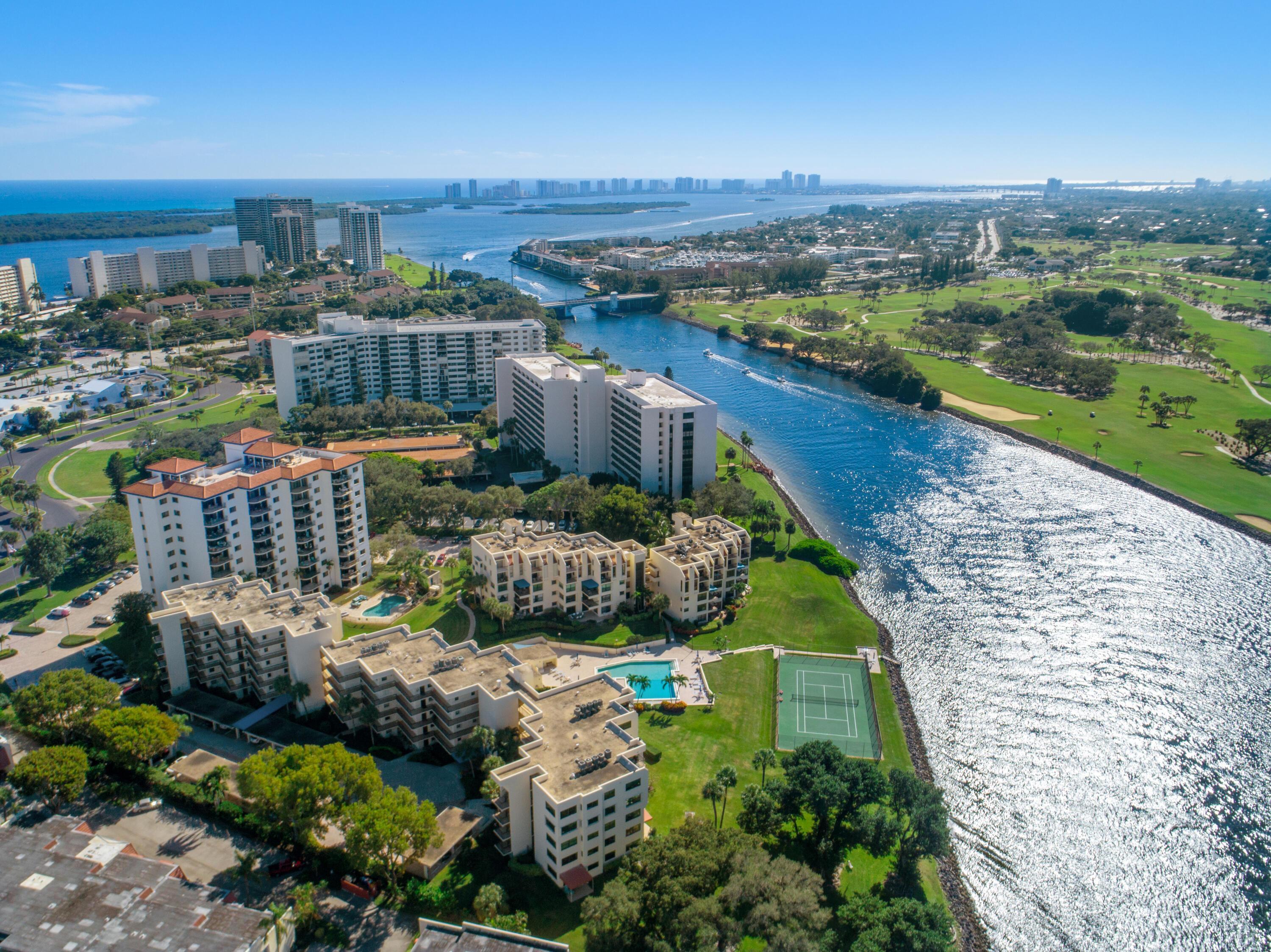 364 Golfview 307 Road, Unit 307 North Palm Beach, FL 33408 - Photo 3 of 35 002