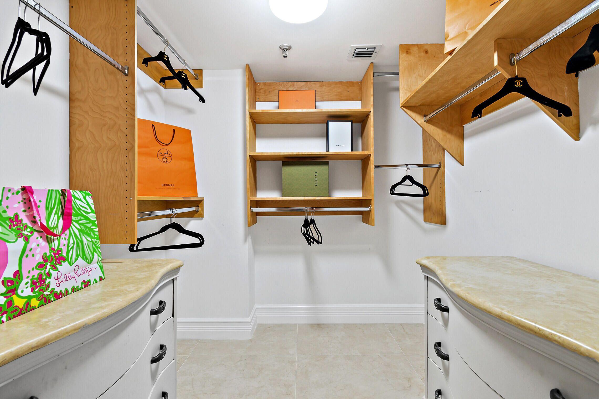 364 Golfview 307 Road, Unit 307 North Palm Beach, FL 33408 - Photo 33 of 35 2nd bedroom Closet