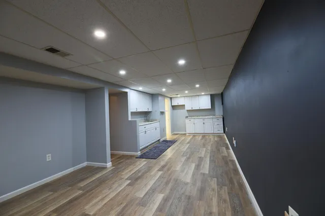 $330,000 | 4291 Foxpointe Drive, West Bloomfield, MI 48323