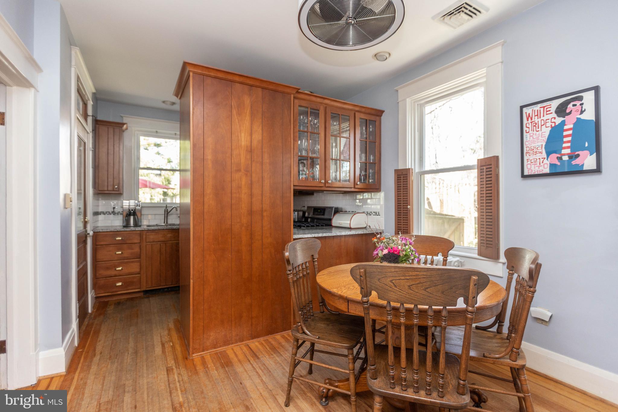 3304 Beverly Road Baltimore, MD 21214 - Photo 14 of 37 Breakfast nook