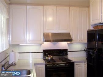 2424 Whitby Road Havertown, PA 19083 - Photo 7 of 12 Kitchen