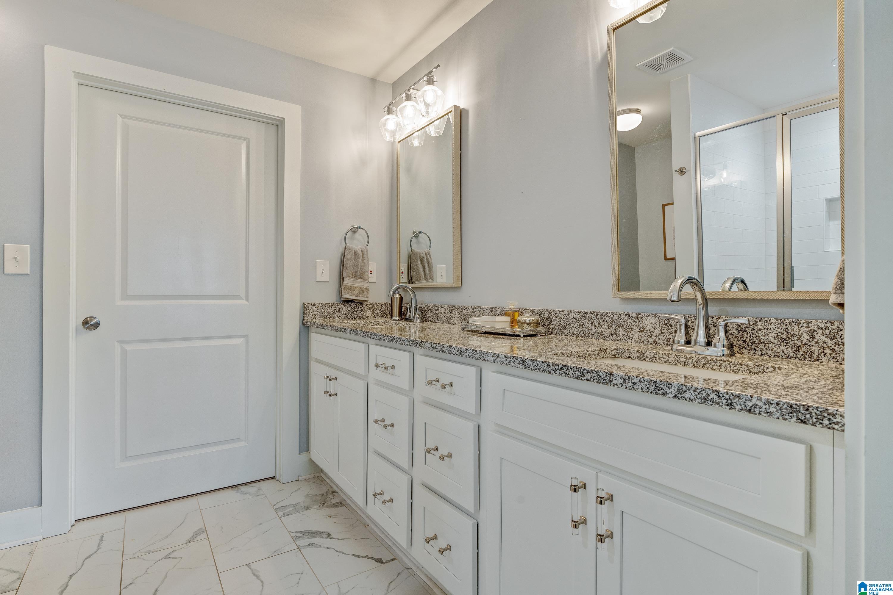 623 Oak Grove Road, Unit 623 Birmingham, AL 35209 - Photo 22 of 49