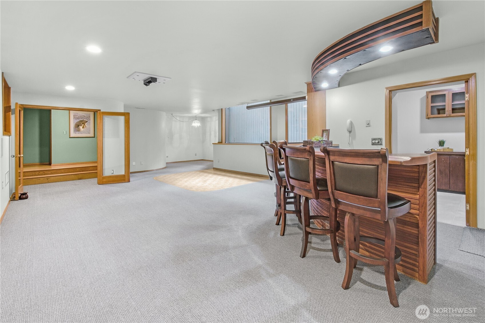 806 Alpine Drive Everett, WA 98203 - Photo 25 of 34