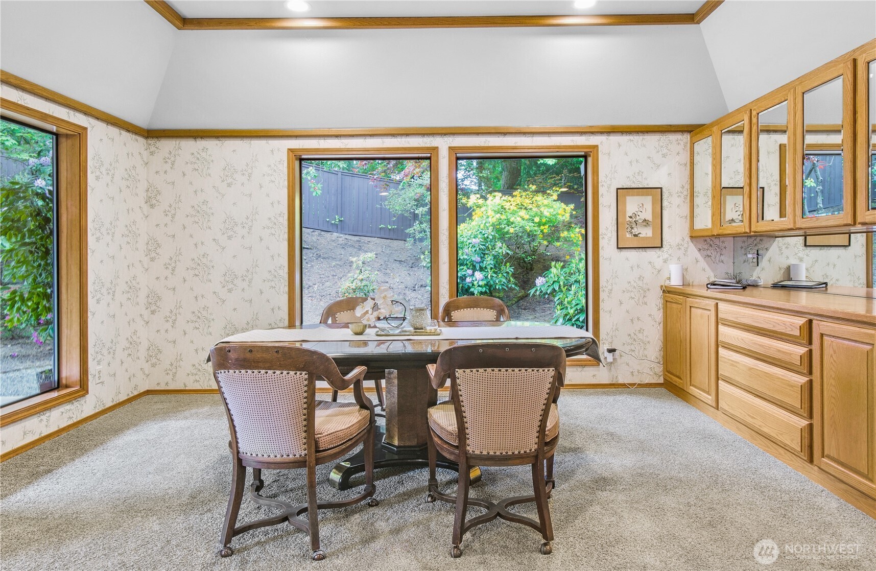 806 Alpine Drive Everett, WA 98203 - Photo 6 of 34