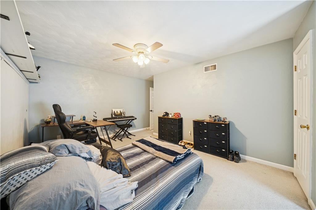 110 Cornerstone Court Venetia, PA 15367 - Photo 31 of 47