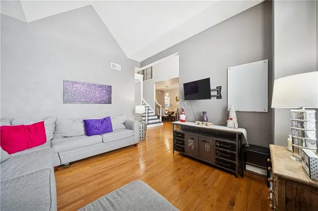 $550,000 | 110 Cornerstone Court, Venetia, PA 15367