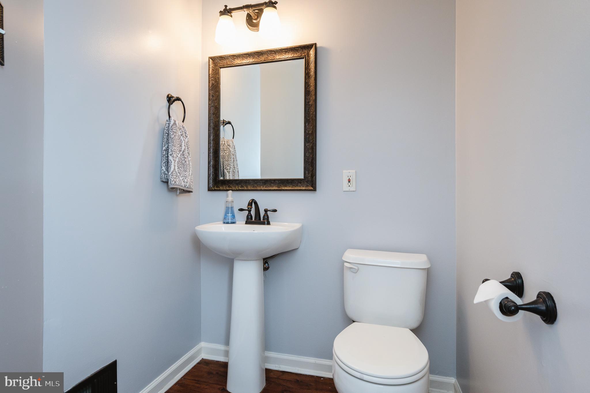 5226 Leavers Court Rosedale, MD 21237 - Photo 23 of 55 Half Bath Main Level