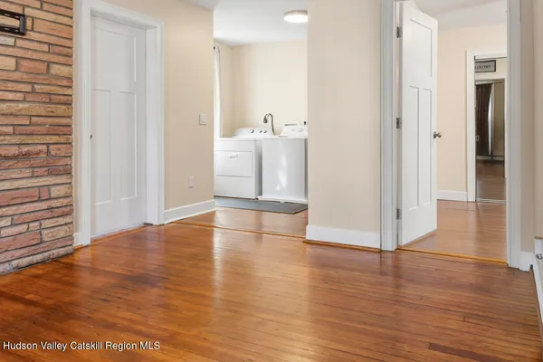 $2,200 | 51 Gifford Avenue, Unit 1, Poughkeepsie, NY 12601