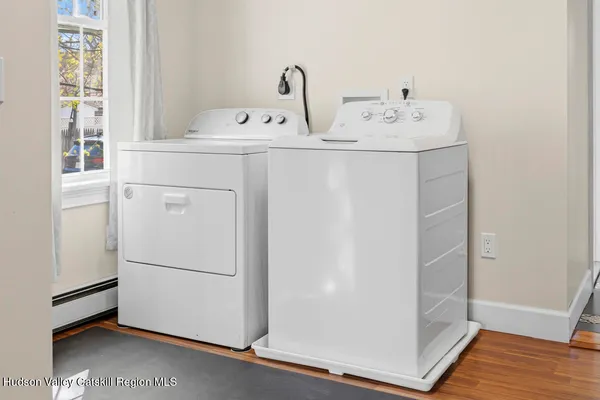 $2,200 | 51 Gifford Avenue, Unit 1, Poughkeepsie, NY 12601