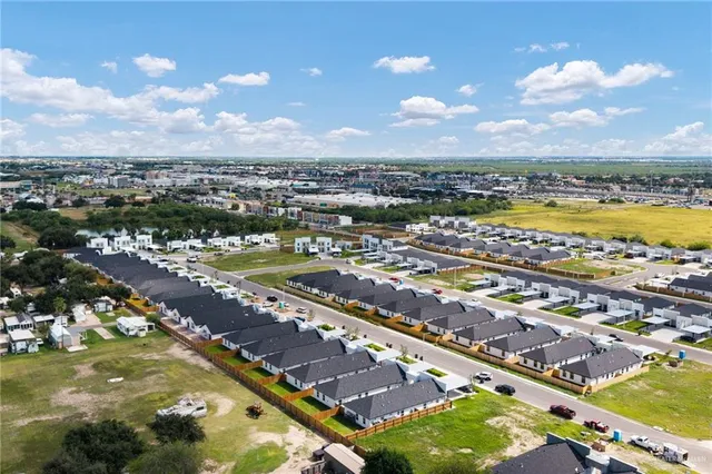 $1,400 | 2105 Cassandra Street, Unit 3, Mission, TX 78572