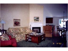 4 Thresher Road, Unit 136 Nashua, NH 03063 - Photo 4 of 7 Gallery Image 4