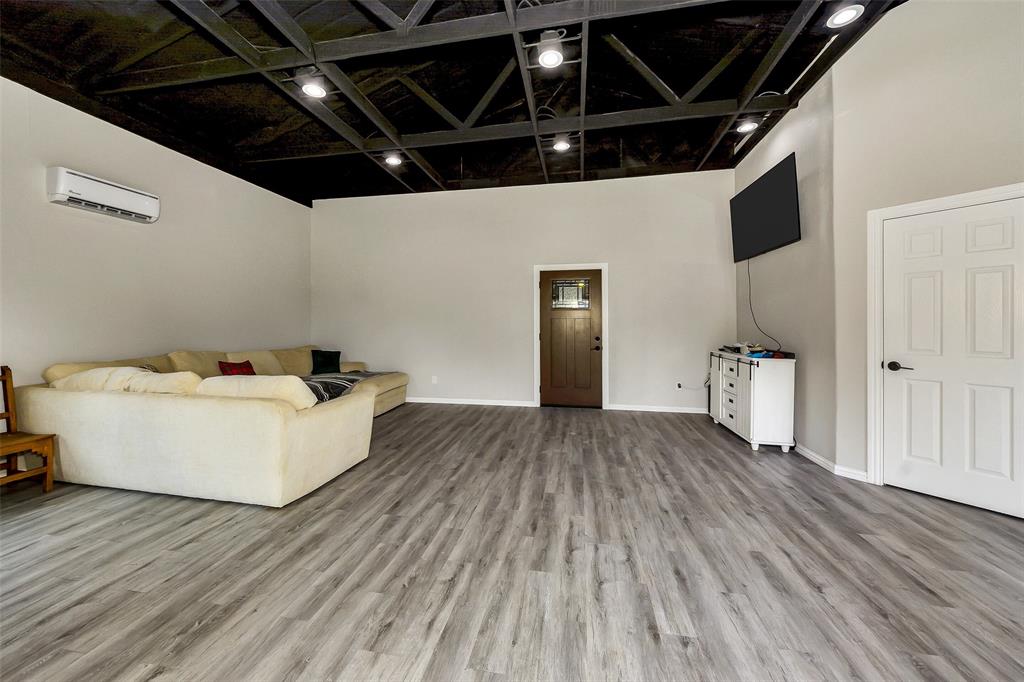 108 Patsy Lee Court Weatherford, TX 76087 - Photo 17 of 29