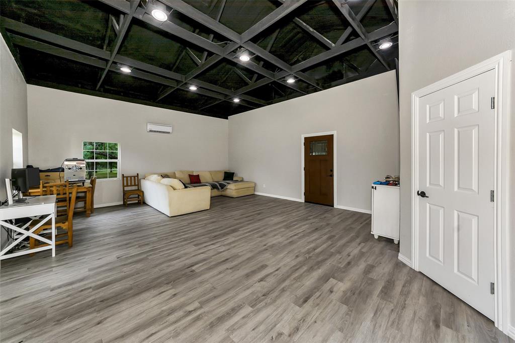 108 Patsy Lee Court Weatherford, TX 76087 - Photo 20 of 29