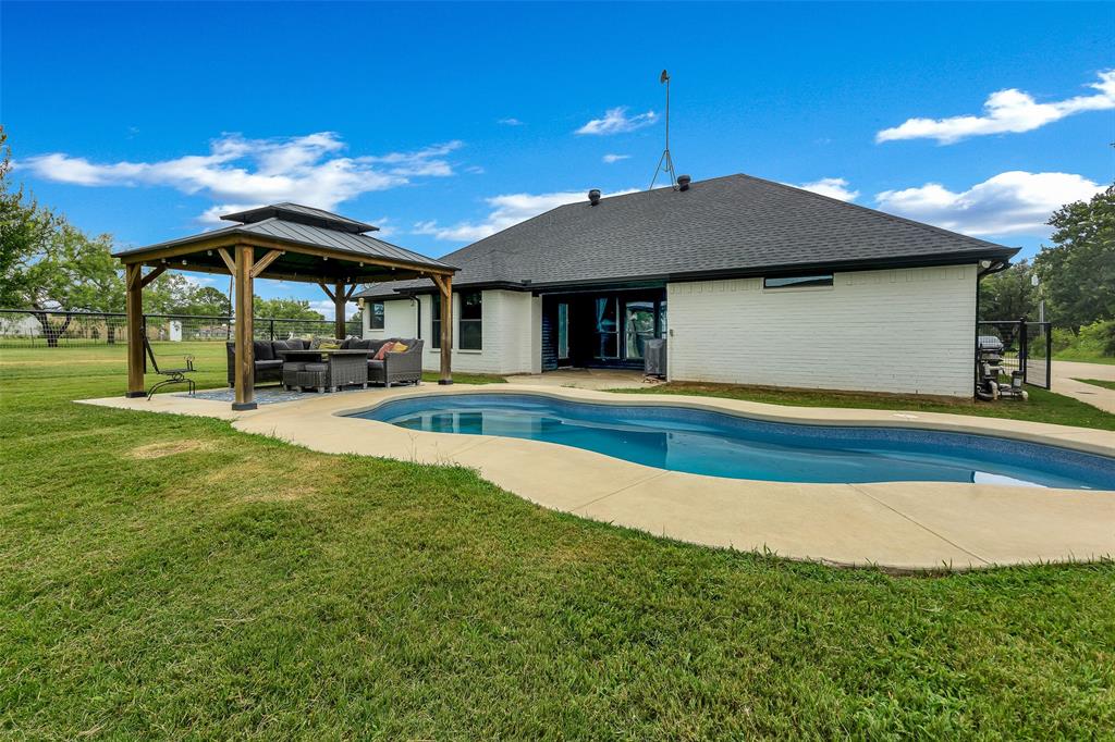 108 Patsy Lee Court Weatherford, TX 76087 - Photo 24 of 29