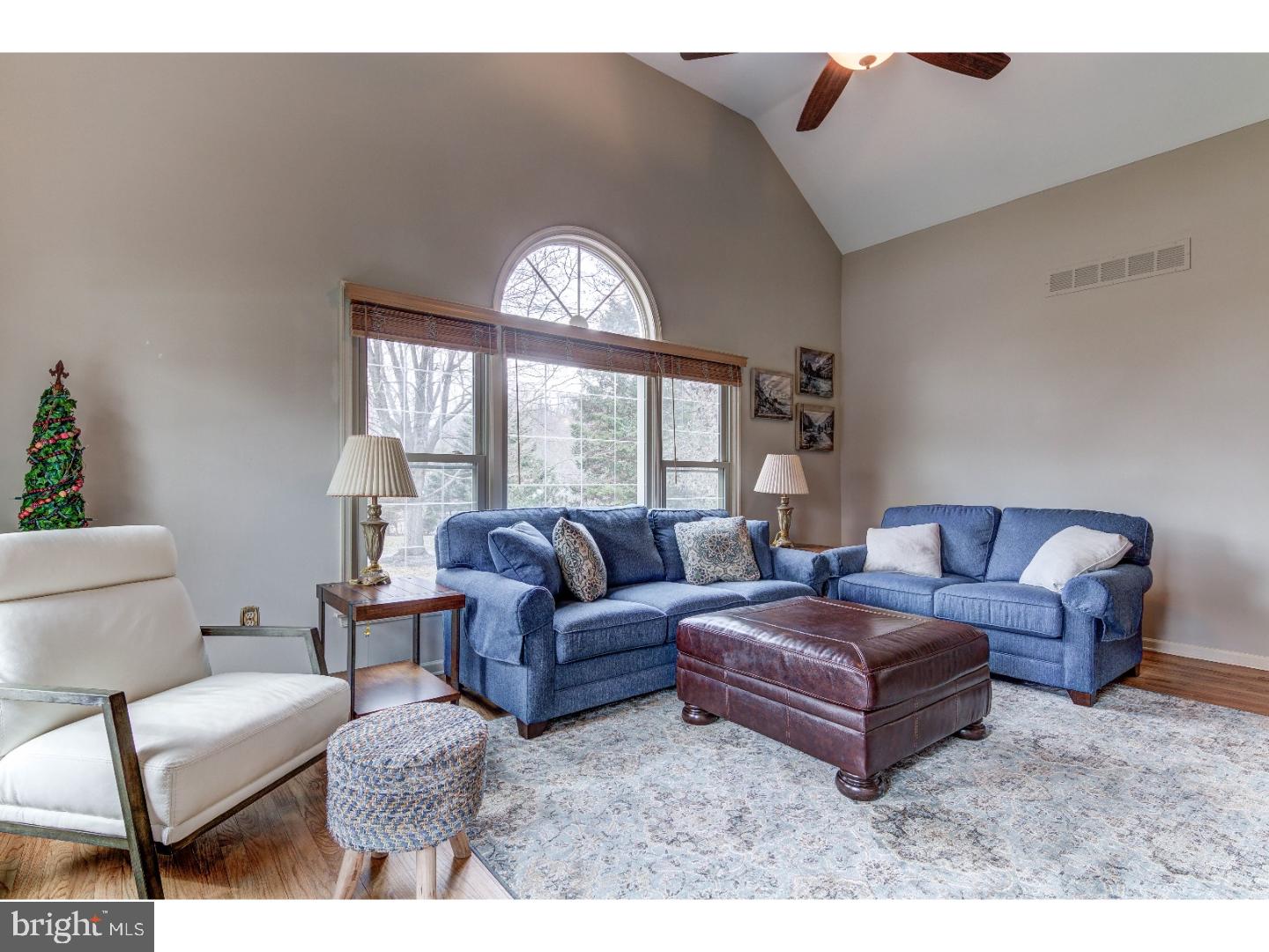 817 Shadow Farm Road West Chester, PA 19380 - Photo 6 of 25 Living Room