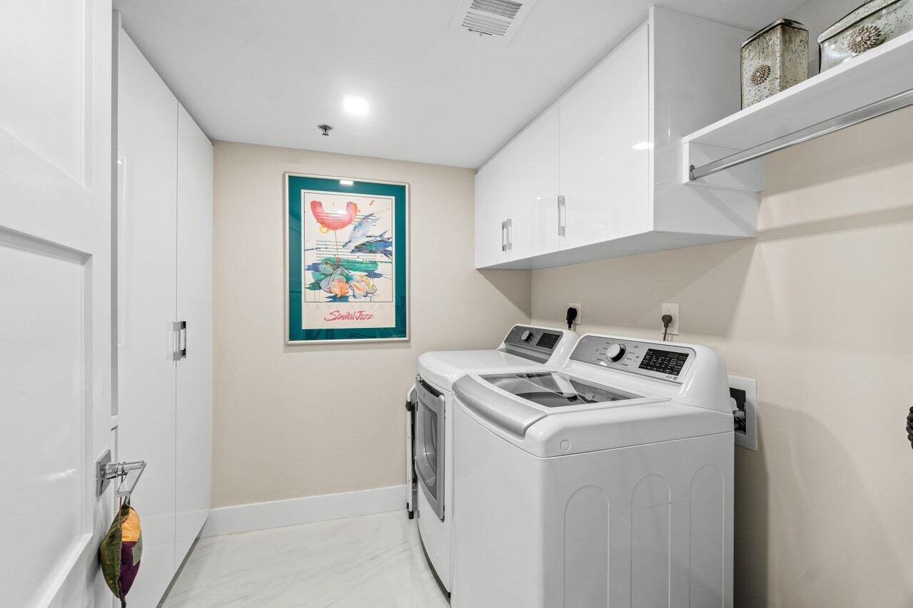 1975 Bridgewood Drive Boca Raton, FL 33434 - Photo 19 of 42 019-1975BridgewoodDrive-BocaRaton-FL-334