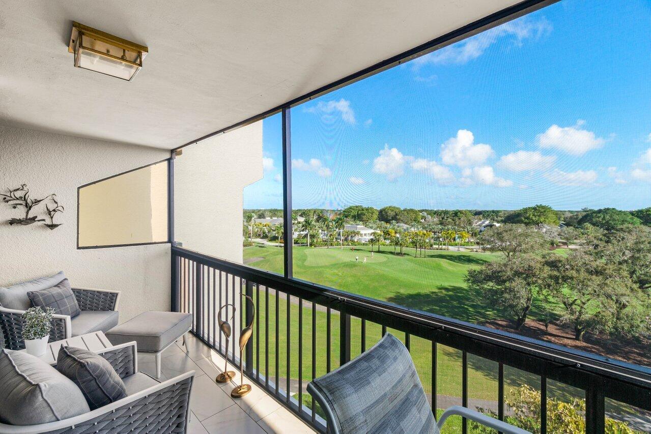 1975 Bridgewood Drive Boca Raton, FL 33434 - Photo 31 of 42 031-1975BridgewoodDrive-BocaRaton-FL-334