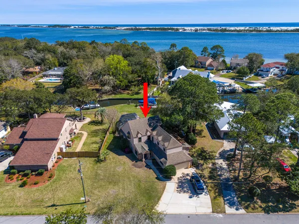 $899,000 | 21 Neptune Drive, Mary Esther, FL 32569