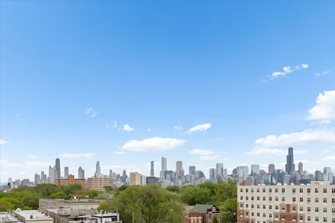 $740,000 | 1523 North Western Avenue, Unit 4C, Chicago, IL 60622