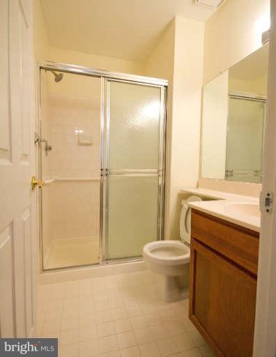 4100 Chardel Road, Unit 1B Baltimore, MD 21236 - Photo 19 of 21 Bath