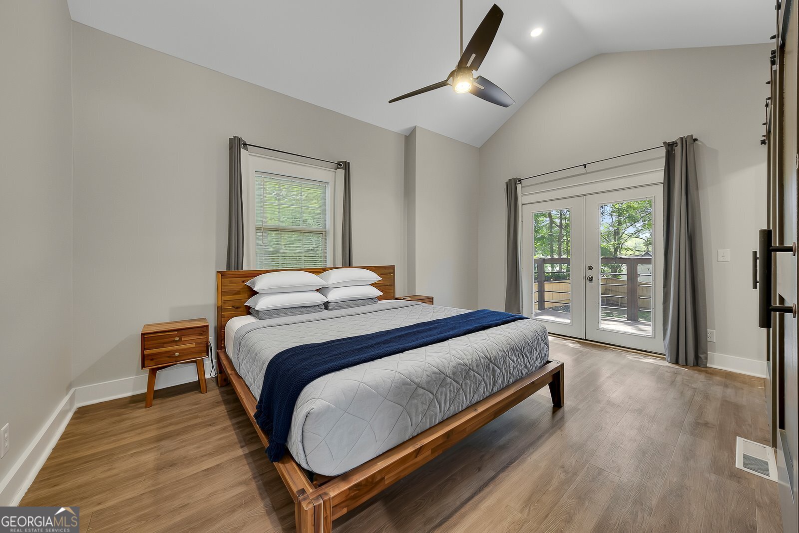 1157 Indale Place Southwest Atlanta, GA 30310 - Photo 22 of 41