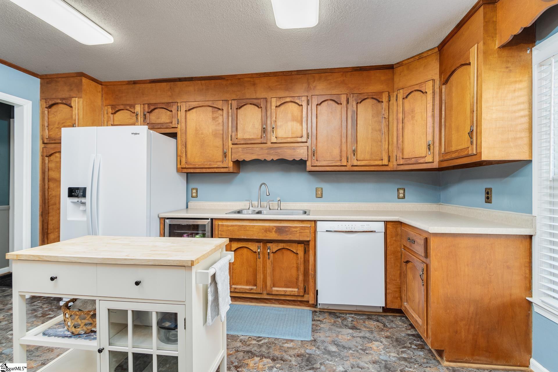 519 Spring Road Laurens, SC 29360 - Photo 11 of 49 Gallery Image 11